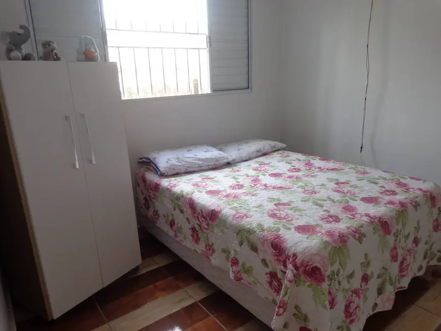 Casa com 2 quartos à venda em Peruibe - SP - imagem 6 Foto 6 de Casa com 2 quartos à venda em Peruibe - SP
