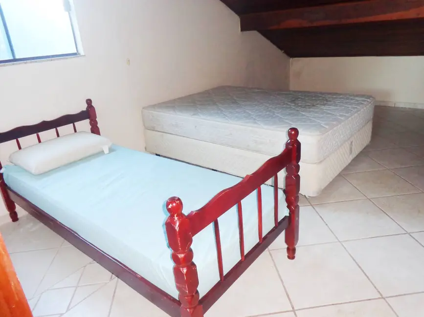 Casa com 4 quartos à venda, 432m2 em Peruibe - SP - imagem 9 Foto 9 de Casa com 4 quartos à venda, 432m2 em Peruibe - SP