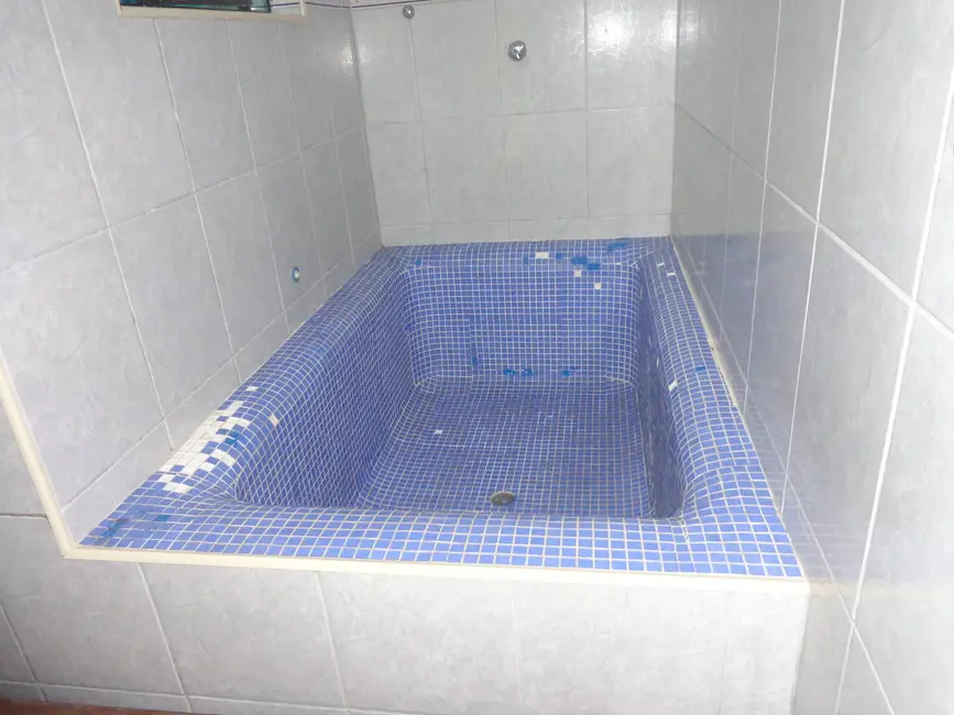 Casa com 4 quartos à venda, 432m2 em Peruibe - SP - imagem 7 Foto 7 de Casa com 4 quartos à venda, 432m2 em Peruibe - SP