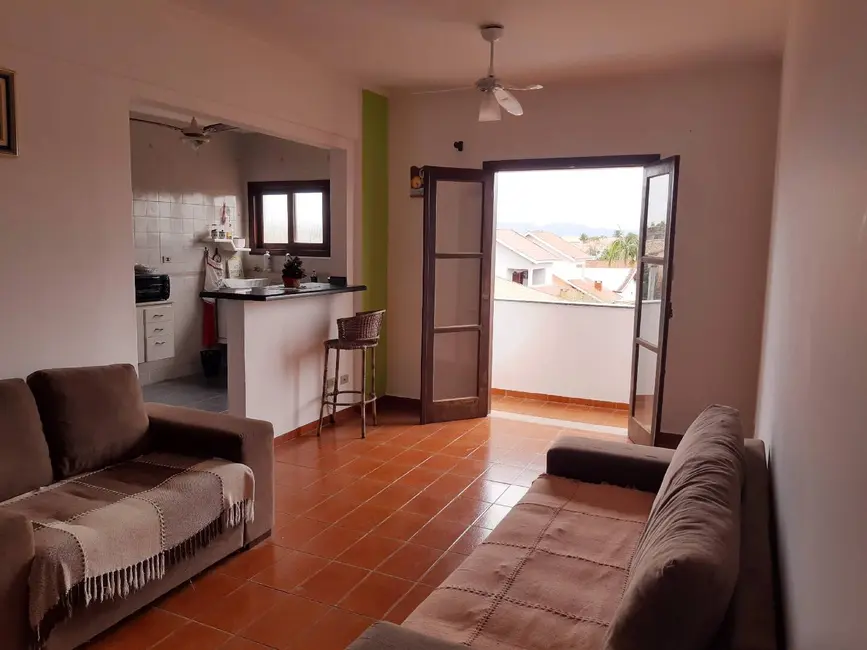 Foto 1 de Apartamento com 2 quartos à venda em Peruibe - SP