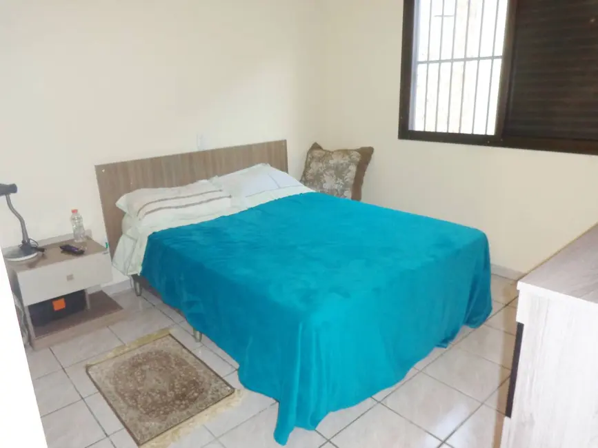 Casa com 4 quartos à venda, 250m2 em Peruibe - SP - imagem 7 Foto 7 de Casa com 4 quartos à venda, 250m2 em Peruibe - SP