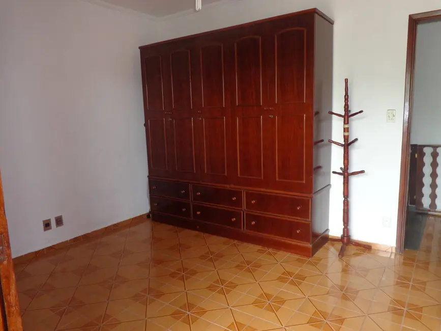 Casa com 3 quartos à venda em Peruibe - SP - imagem 7 Foto 7 de Casa com 3 quartos à venda em Peruibe - SP