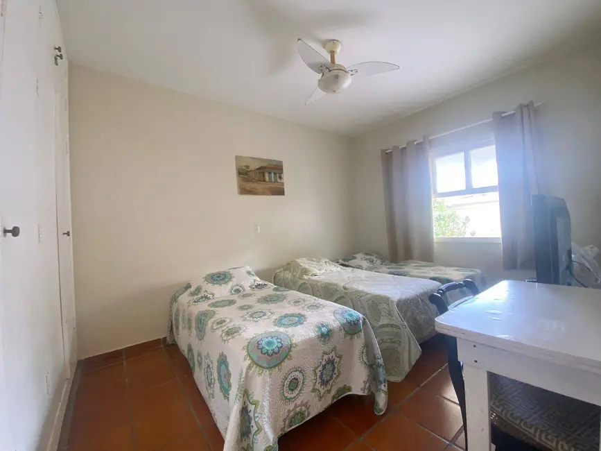 Foto 8 de Casa com 5 quartos à venda, 500m2 em Peruibe - SP