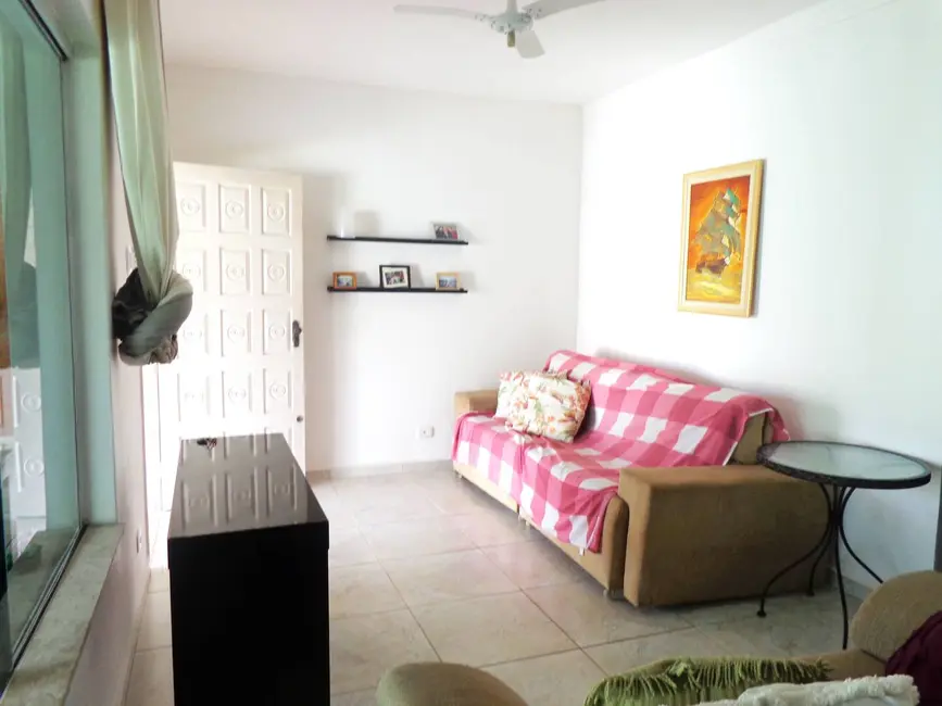 Casa com 3 quartos à venda, 283m2 em Peruibe - SP - imagem 3 Foto 3 de Casa com 3 quartos à venda, 283m2 em Peruibe - SP