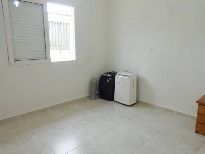 Casa com 3 quartos à venda, 283m2 em Peruibe - SP - imagem 9 Foto 9 de Casa com 3 quartos à venda, 283m2 em Peruibe - SP