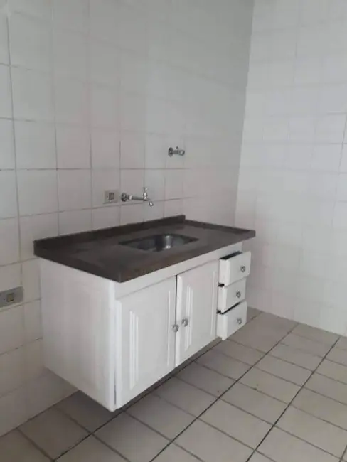 Sala Comercial à venda e para alugar, 147m2 em Peruibe - SP - imagem 6 Foto 6 de Sala Comercial à venda e para alugar, 147m2 em Peruibe - SP