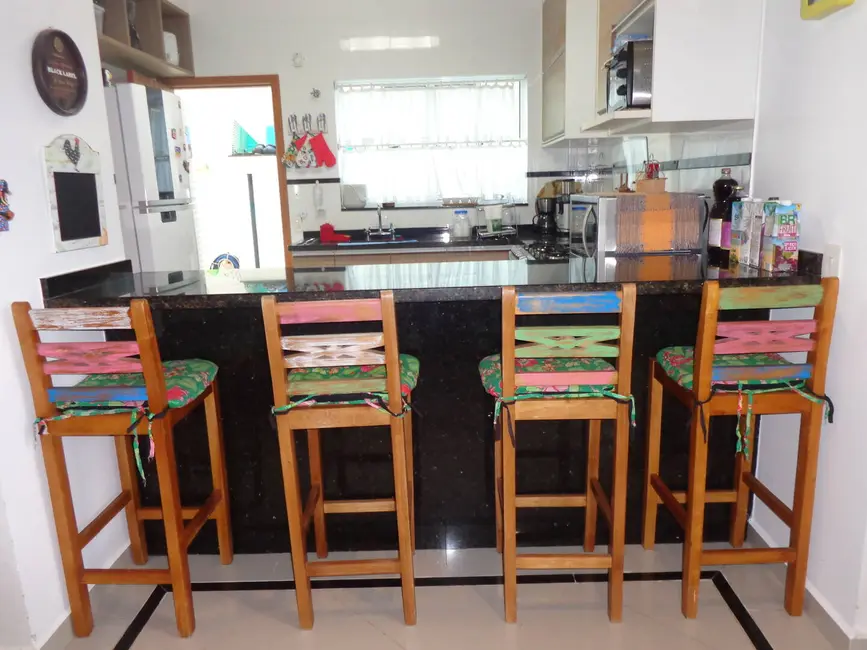 Foto 7 de Casa com 4 quartos à venda, 250m2 em Peruibe - SP