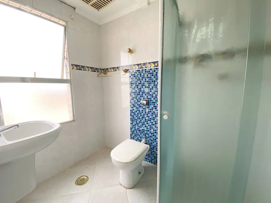 Foto 5 de Casa com 3 quartos à venda, 130m2 em Peruibe - SP