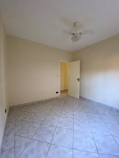 Casa com 3 quartos à venda, 250m2 em Peruibe - SP - imagem 8 Foto 8 de Casa com 3 quartos à venda, 250m2 em Peruibe - SP