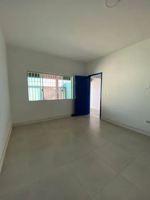 Foto 2 de Casa com 2 quartos à venda e para alugar, 264m2 em Peruibe - SP