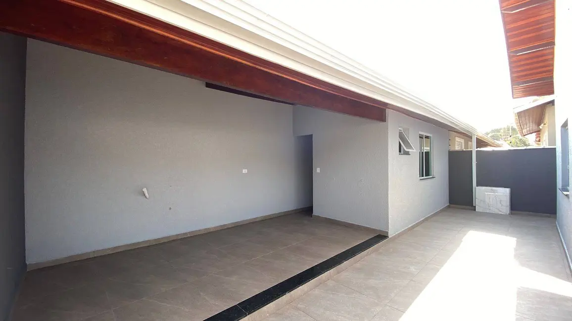 Casa com 3 quartos à venda, 250m2 em Peruibe - SP - imagem 9 Foto 9 de Casa com 3 quartos à venda, 250m2 em Peruibe - SP