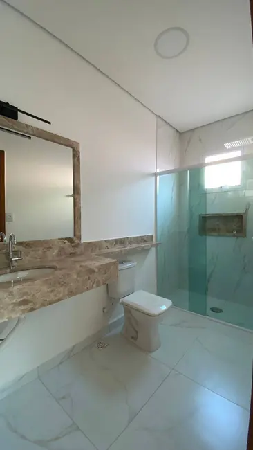 Casa com 3 quartos à venda, 250m2 em Peruibe - SP - imagem 7 Foto 7 de Casa com 3 quartos à venda, 250m2 em Peruibe - SP