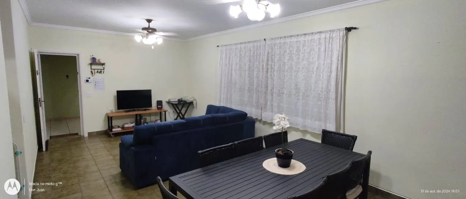 Foto 2 de Casa com 3 quartos à venda e para alugar em Peruibe - SP