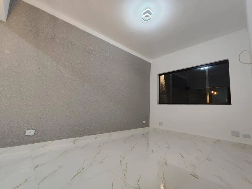 Casa com 2 quartos à venda, 180m2 em Peruibe - SP - imagem 5 Foto 5 de Casa com 2 quartos à venda, 180m2 em Peruibe - SP