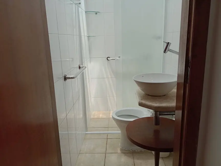 Casa com 5 quartos à venda, 520m2 em Peruibe - SP - imagem 8 Foto 8 de Casa com 5 quartos à venda, 520m2 em Peruibe - SP