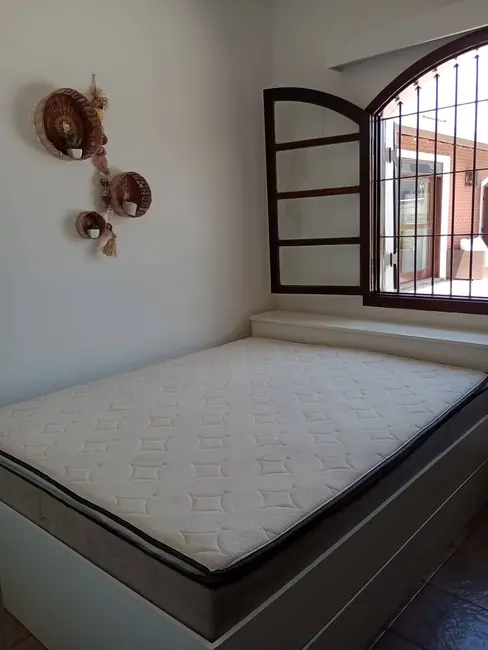 Casa com 5 quartos à venda, 520m2 em Peruibe - SP - imagem 7 Foto 7 de Casa com 5 quartos à venda, 520m2 em Peruibe - SP