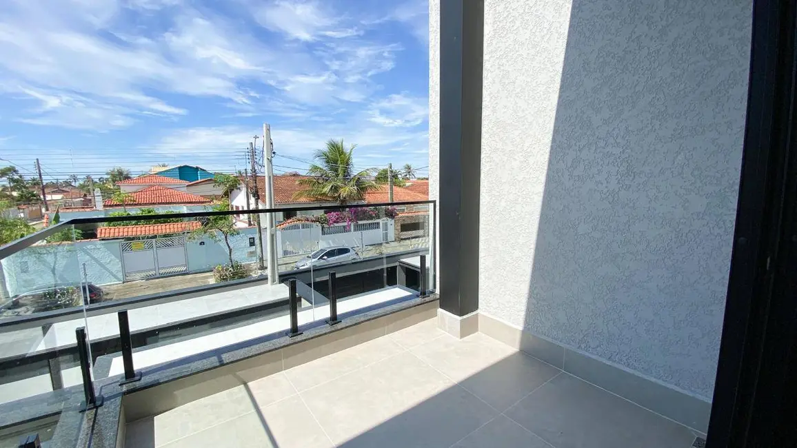 Casa com 3 quartos à venda, 162m2 em Peruibe - SP - imagem 8 Foto 8 de Casa com 3 quartos à venda, 162m2 em Peruibe - SP