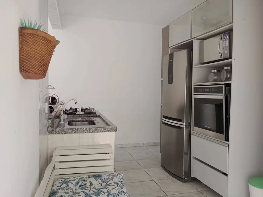 Foto 4 de Casa com 2 quartos à venda em Peruibe - SP