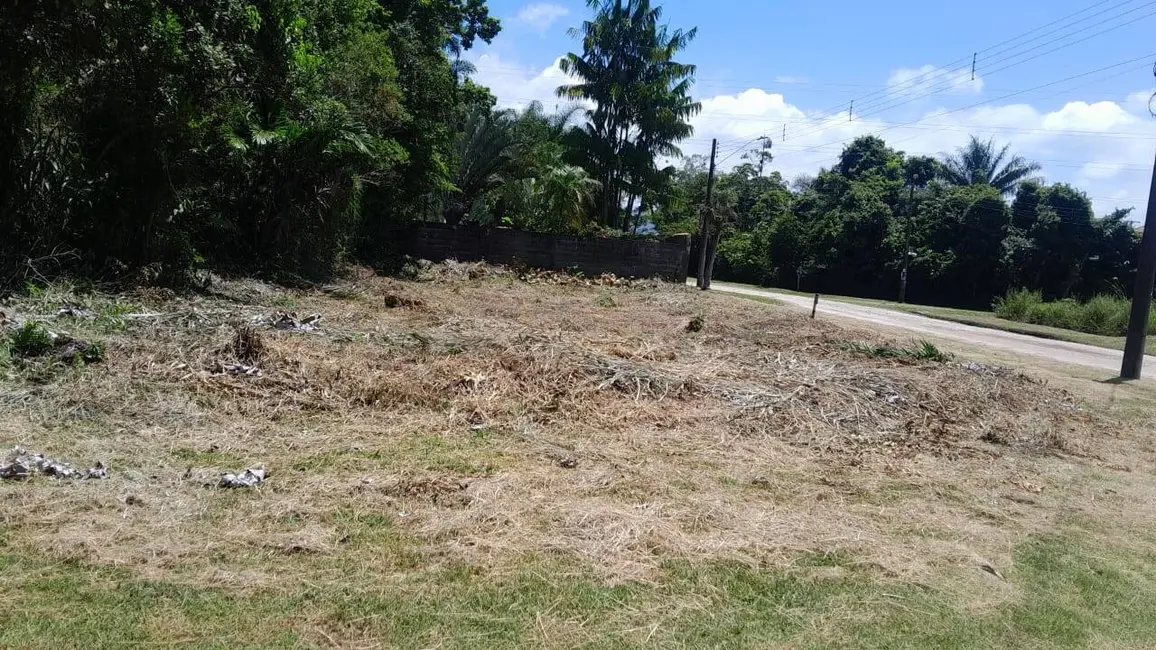 Foto 2 de Terreno / Lote à venda, 342m2 em Peruibe - SP