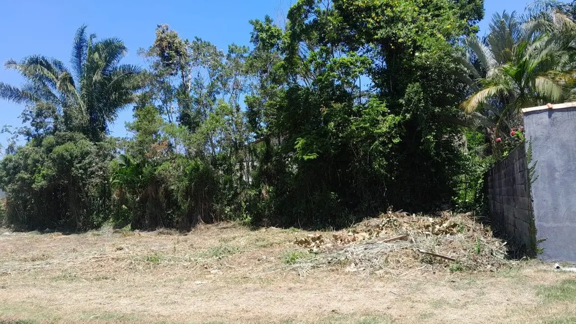 Foto 1 de Terreno / Lote à venda, 342m2 em Peruibe - SP