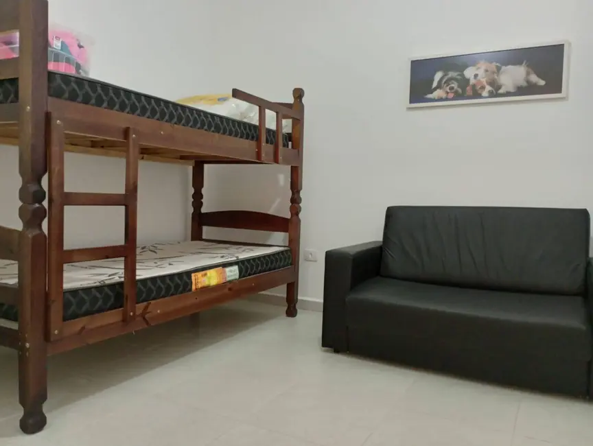 Casa com 2 quartos à venda em Peruibe - SP - imagem 7 Foto 7 de Casa com 2 quartos à venda em Peruibe - SP