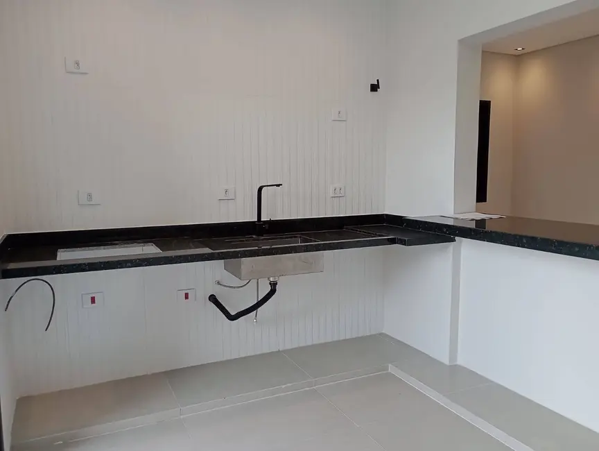 Casa com 2 quartos à venda, 155m2 em Peruibe - SP - imagem 6 Foto 6 de Casa com 2 quartos à venda, 155m2 em Peruibe - SP