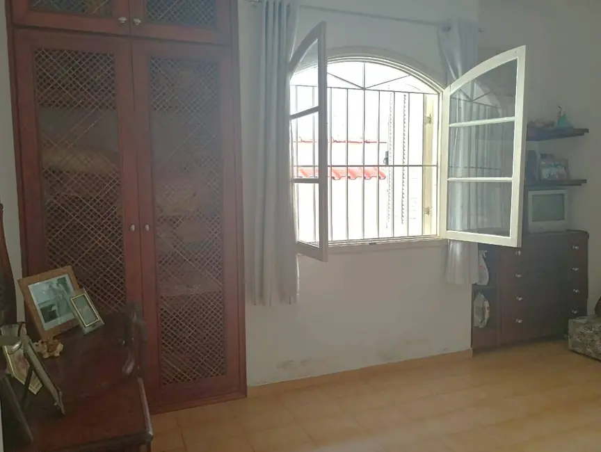 Casa com 2 quartos à venda, 180m2 em Peruibe - SP - imagem 8 Foto 8 de Casa com 2 quartos à venda, 180m2 em Peruibe - SP