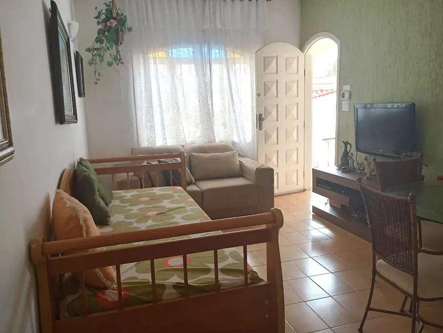 Casa com 2 quartos à venda, 180m2 em Peruibe - SP - imagem 2 Foto 2 de Casa com 2 quartos à venda, 180m2 em Peruibe - SP