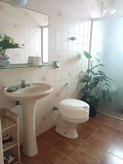 Casa com 2 quartos à venda, 180m2 em Peruibe - SP - imagem 6 Foto 6 de Casa com 2 quartos à venda, 180m2 em Peruibe - SP