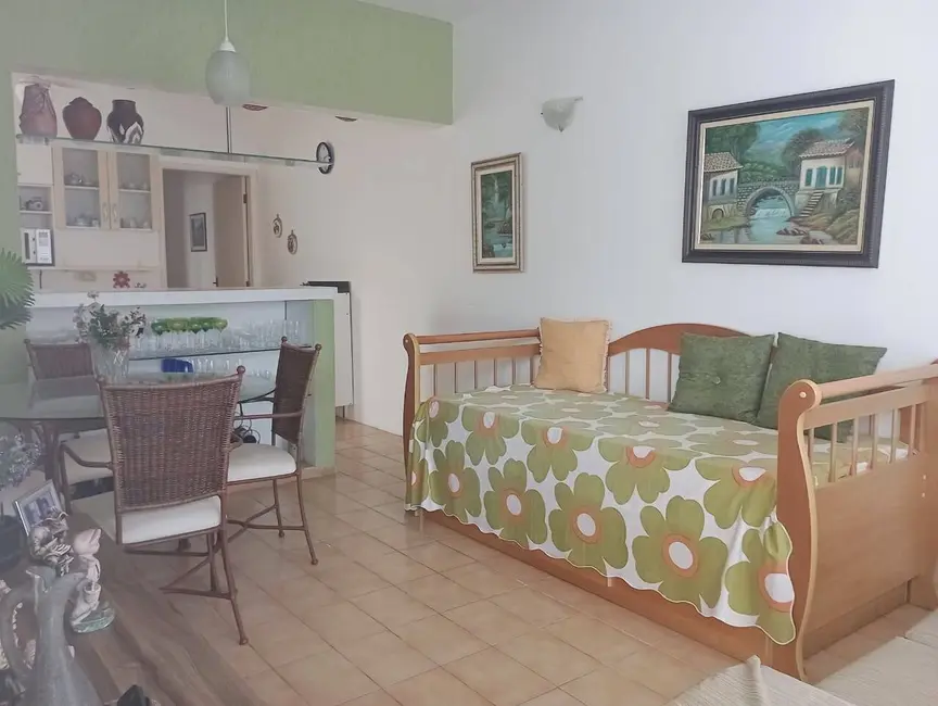 Casa com 2 quartos à venda, 180m2 em Peruibe - SP - imagem 3 Foto 3 de Casa com 2 quartos à venda, 180m2 em Peruibe - SP