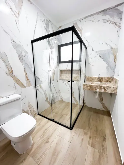 Foto 5 de Casa com 3 quartos à venda, 250m2 em Peruibe - SP