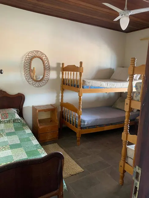 Foto 8 de Casa com 3 quartos à venda, 250m2 em Peruibe - SP