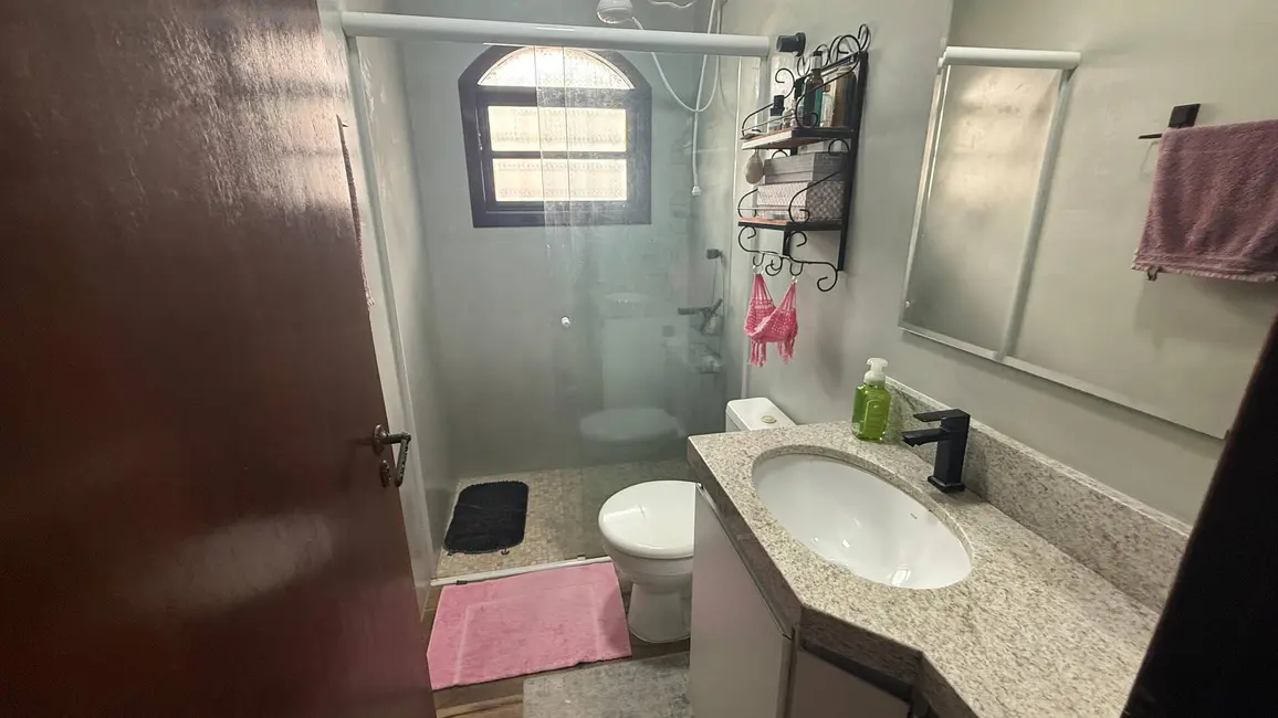 Foto 6 de Casa com 3 quartos à venda, 250m2 em Peruibe - SP
