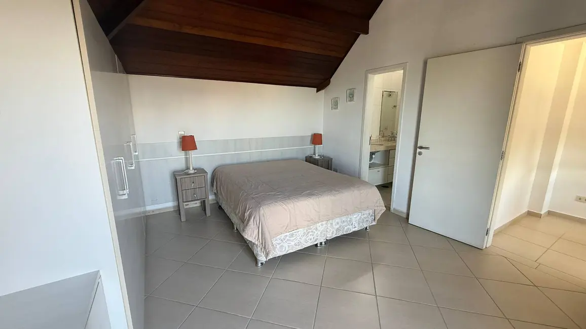 Foto 5 de Casa com 4 quartos à venda em Peruibe - SP