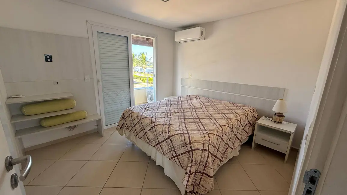 Foto 7 de Casa com 4 quartos à venda em Peruibe - SP