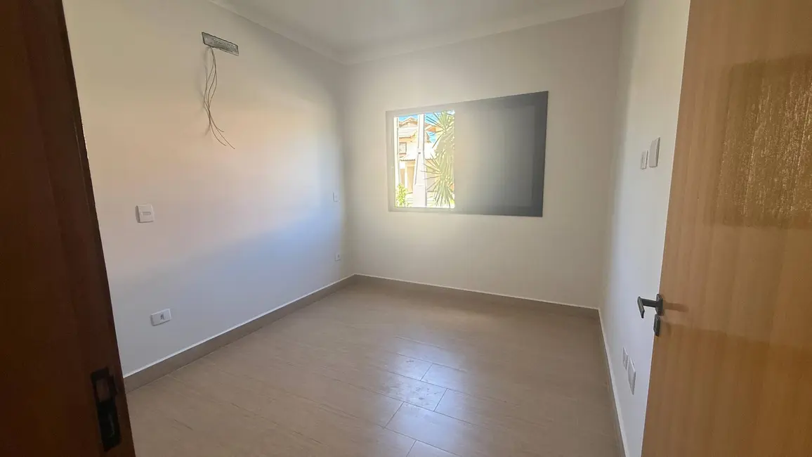 Foto 5 de Casa com 4 quartos à venda, 290m2 em Peruibe - SP