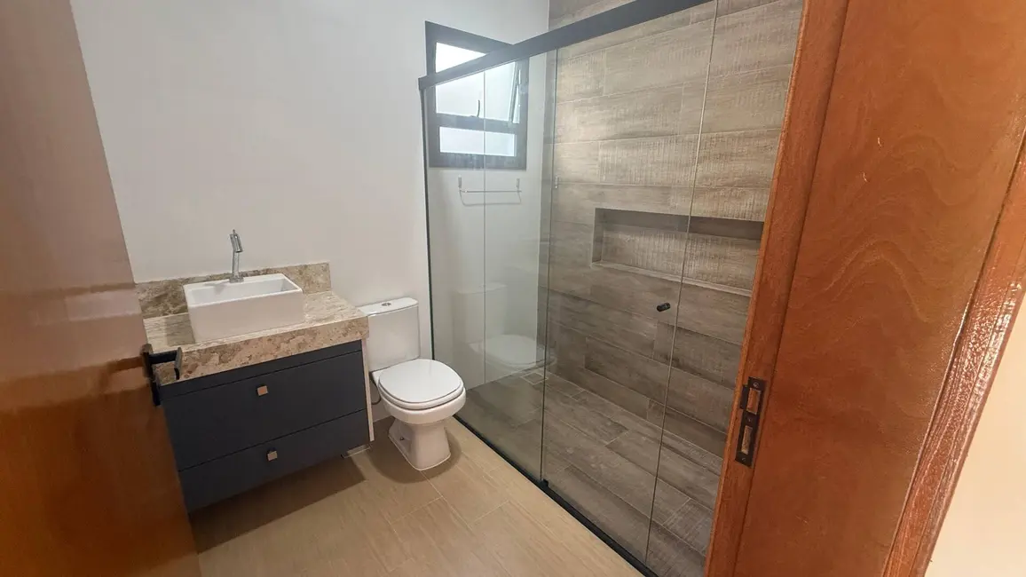 Foto 6 de Casa com 4 quartos à venda, 290m2 em Peruibe - SP