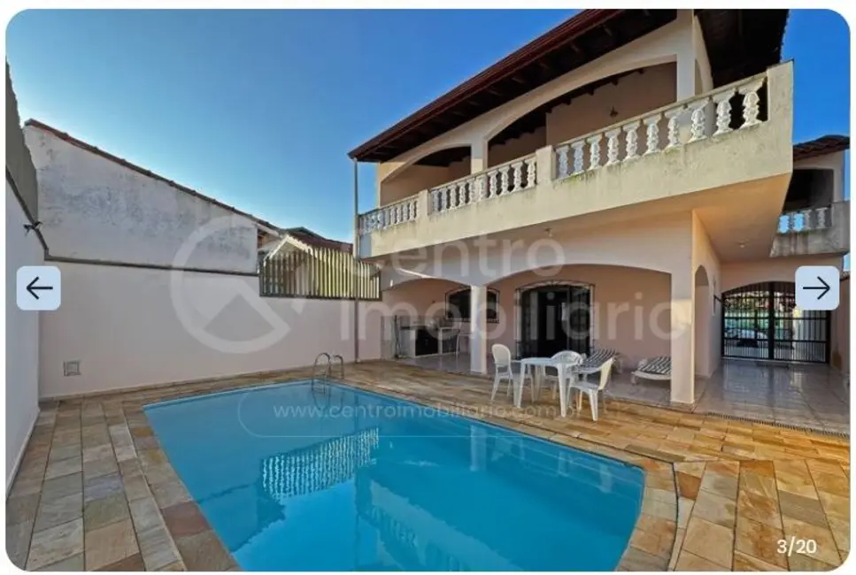 Foto 2 de Casa com 2 quartos à venda, 250m2 em Peruibe - SP