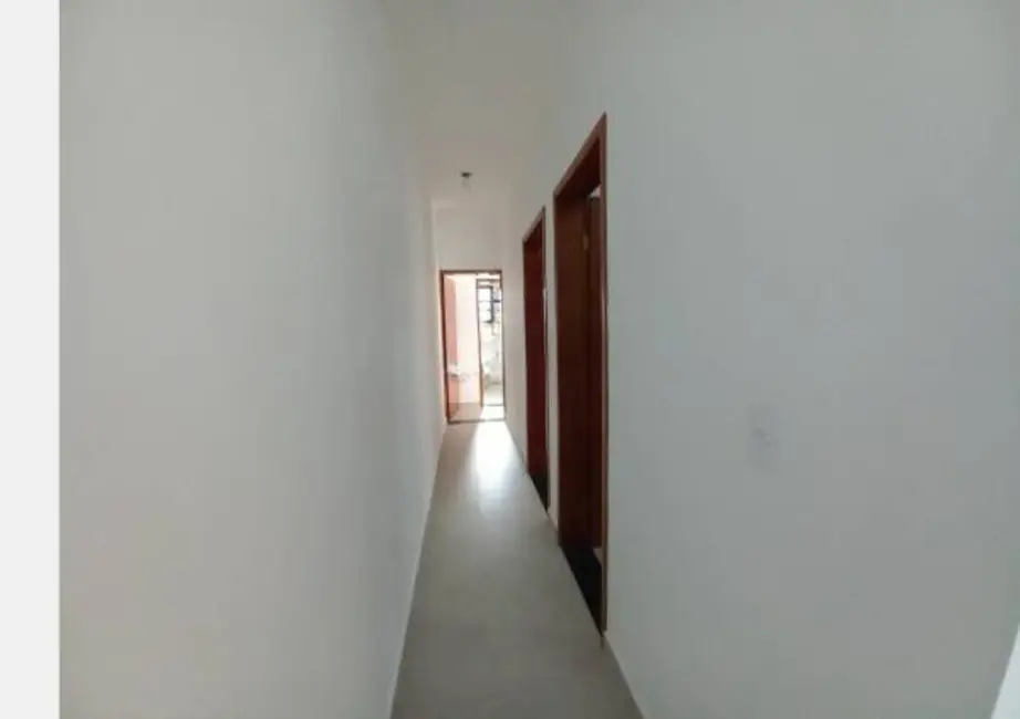 Foto 4 de Casa com 2 quartos à venda, 162m2 em Peruibe - SP
