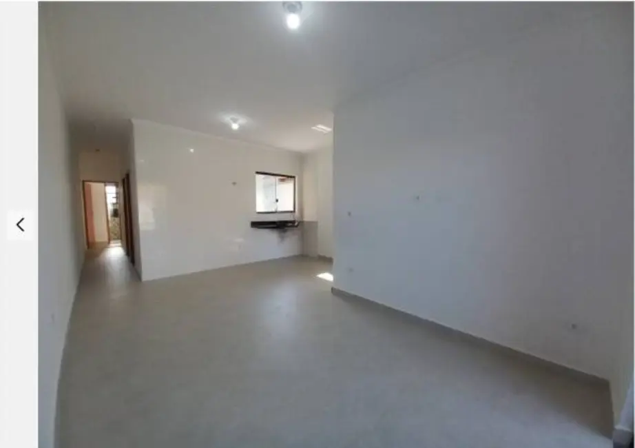 Foto 3 de Casa com 2 quartos à venda, 162m2 em Peruibe - SP