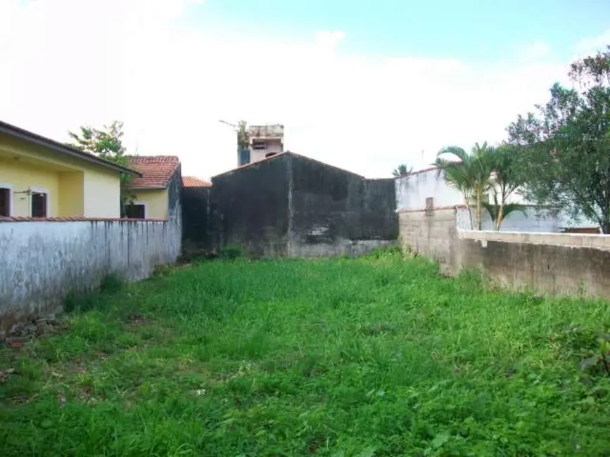 Foto 2 de Casa com 3 quartos à venda, 300m2 em Peruibe - SP