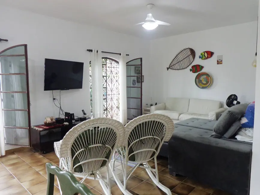 Casa com 4 quartos à venda, 534m2 em Peruibe - SP - imagem 5 Foto 5 de Casa com 4 quartos à venda, 534m2 em Peruibe - SP