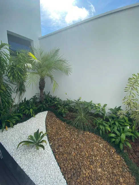 Foto 5 de Casa com 3 quartos à venda, 250m2 em Peruibe - SP