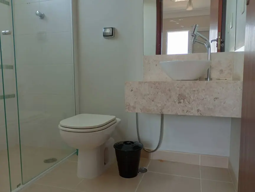 Foto 8 de Casa com 3 quartos à venda, 250m2 em Peruibe - SP