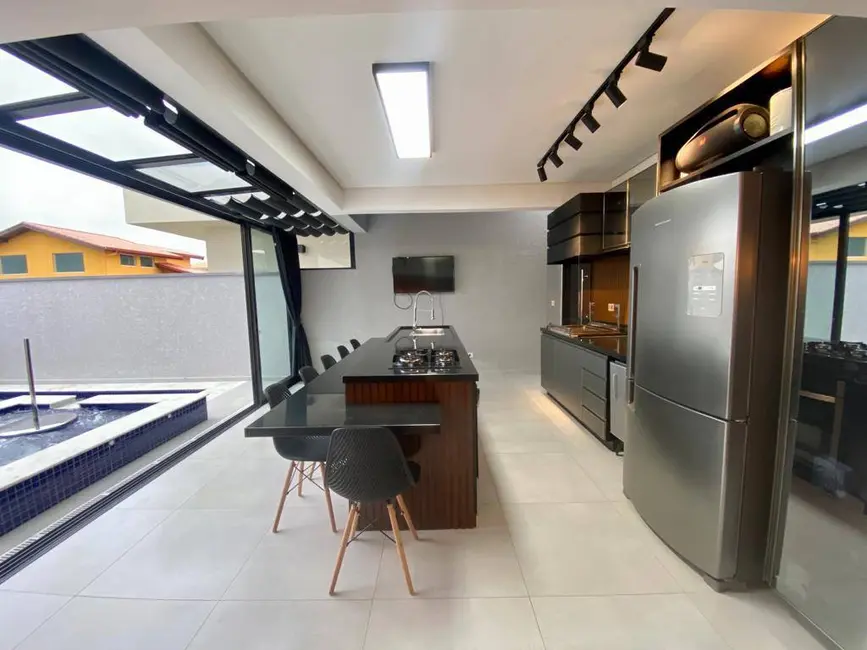 Foto 7 de Casa com 3 quartos à venda em Peruibe - SP