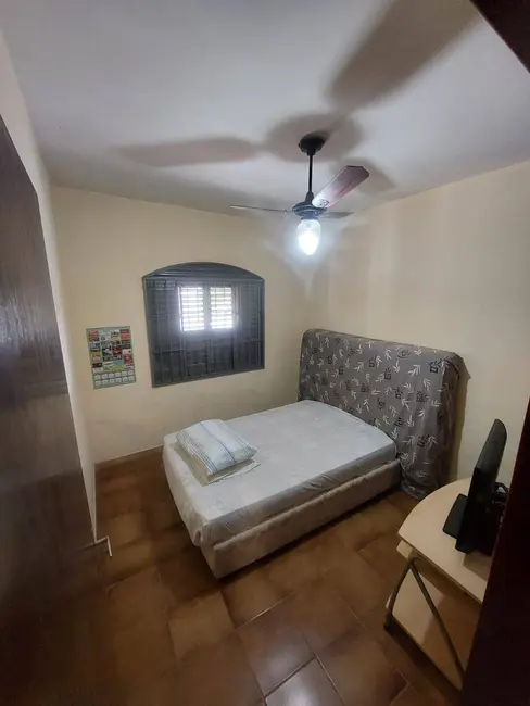 Foto 6 de Casa com 3 quartos à venda, 302m2 em Peruibe - SP