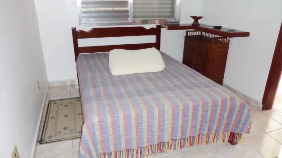 Foto 3 de Casa com 3 quartos à venda, 360m2 em Peruibe - SP