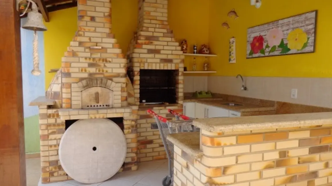 Casa com 4 quartos à venda, 288m2 em Peruibe - SP - imagem 5 Foto 5 de Casa com 4 quartos à venda, 288m2 em Peruibe - SP