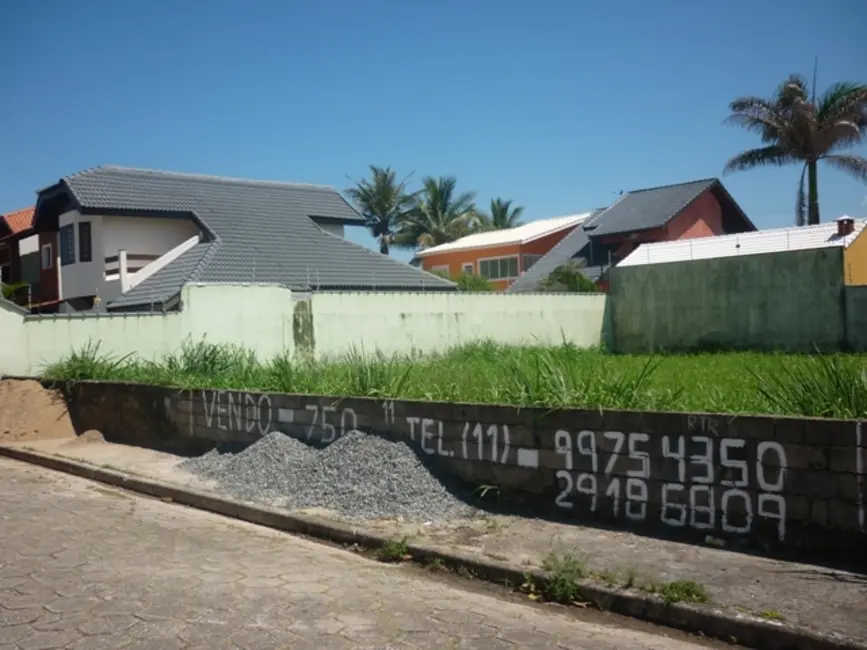 Foto 3 de Terreno / Lote à venda, 250m2 em Peruibe - SP