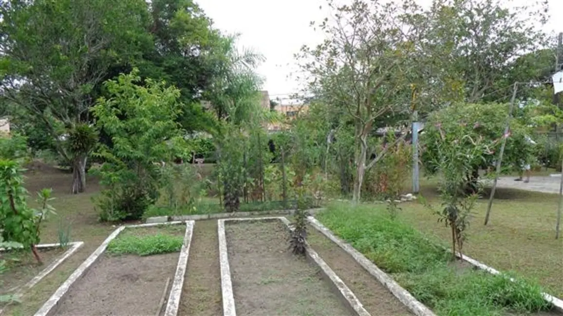 Chácara com 3 quartos à venda, 1350m2 em Centro, Peruibe - SP - imagem 8 Foto 8 de Chácara com 3 quartos à venda, 1350m2 em Centro, Peruibe - SP